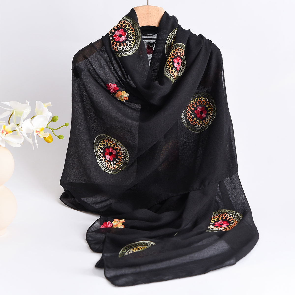 여름 새로운 경량 통기성 면화와 린넨 자수 스카프 민족 - New Ethnic Fashion 리뷰 및 가격